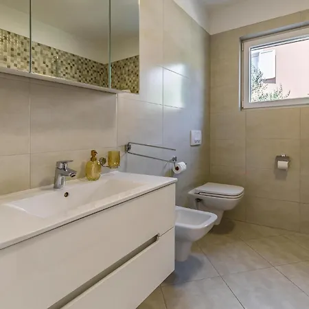 Cozy In With Kitchen Hébergement de vacances *