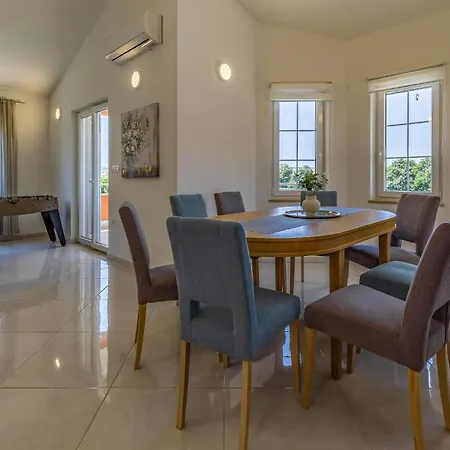 Cozy In With Kitchen Hébergement de vacances *